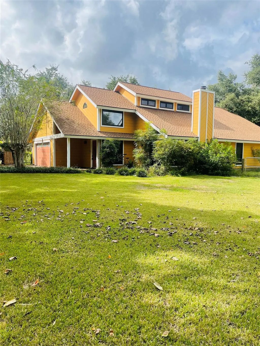 5610 County Road 823, West Columbia