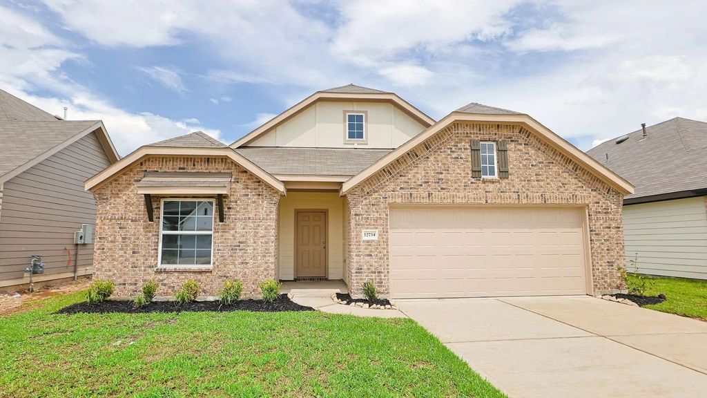 12734 Dina Springs Lane, Magnolia