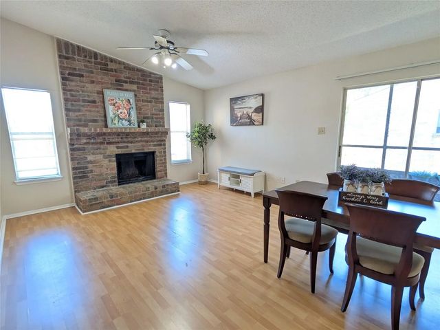 10555 Turtlewood Court 1903, Houston