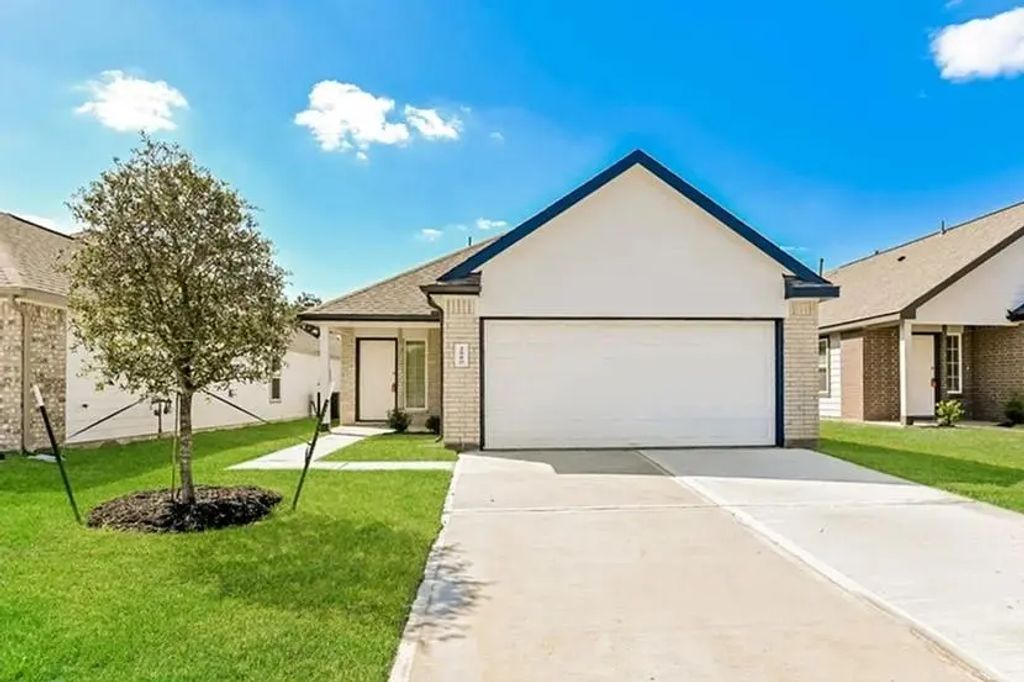2880 Briggs Drive, Conroe
