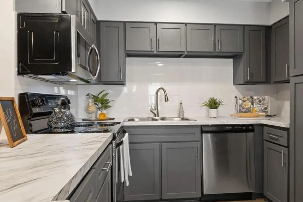 10951 Laureate Drive 0704, San Antonio