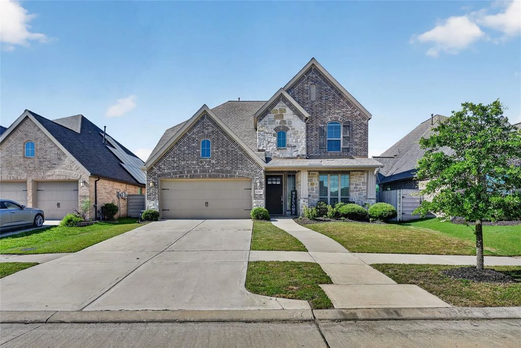 2047 Blackhawk Ridge Lane, Manvel