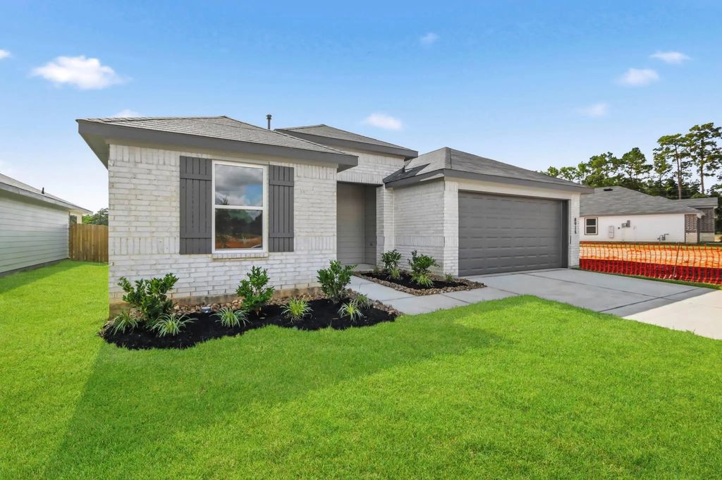 8914 Phoebe Bend Drive, Montgomery
