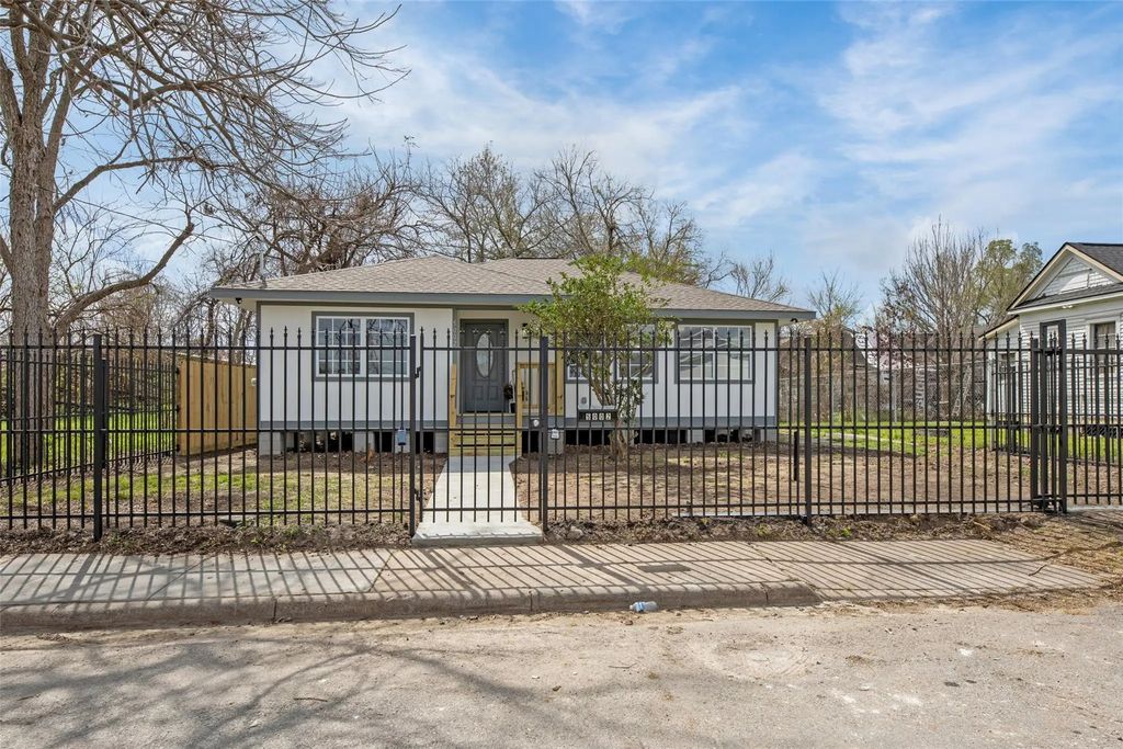 5002 Lelia Street, Hockley