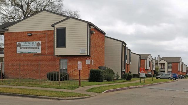 13480 S Thorntree Drive 910, Houston