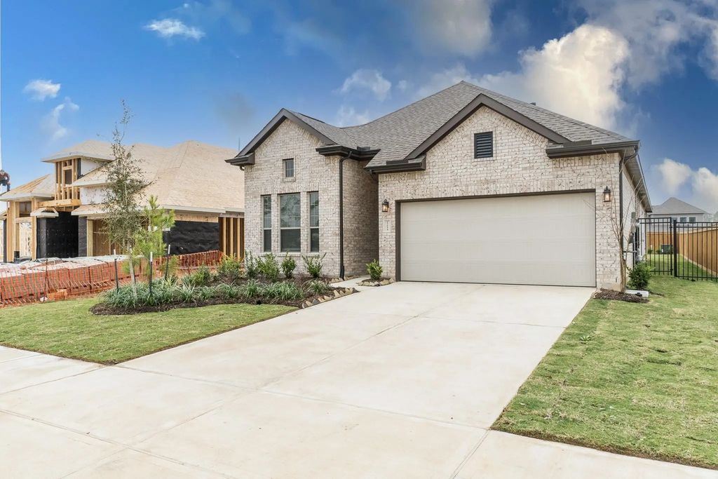 27054 Golden Knoll Drive, Magnolia
