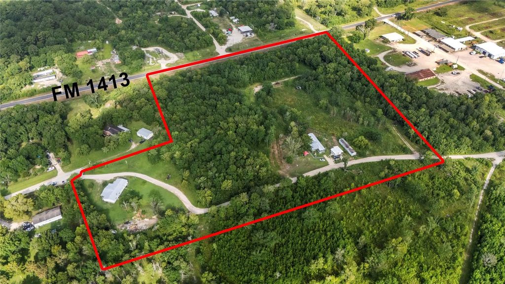 370 County Road 4801, Dayton