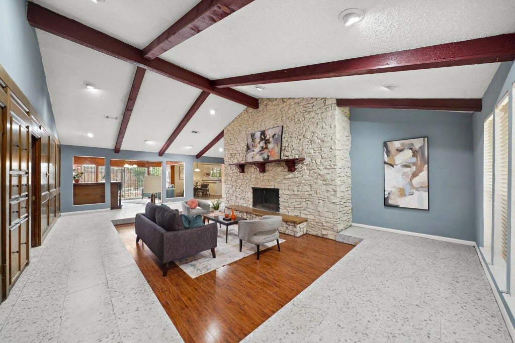 7802 Santa Elena Street, Houston