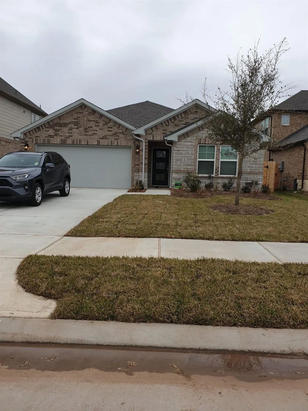 511 Ellwood Terrace Lane, Richmond