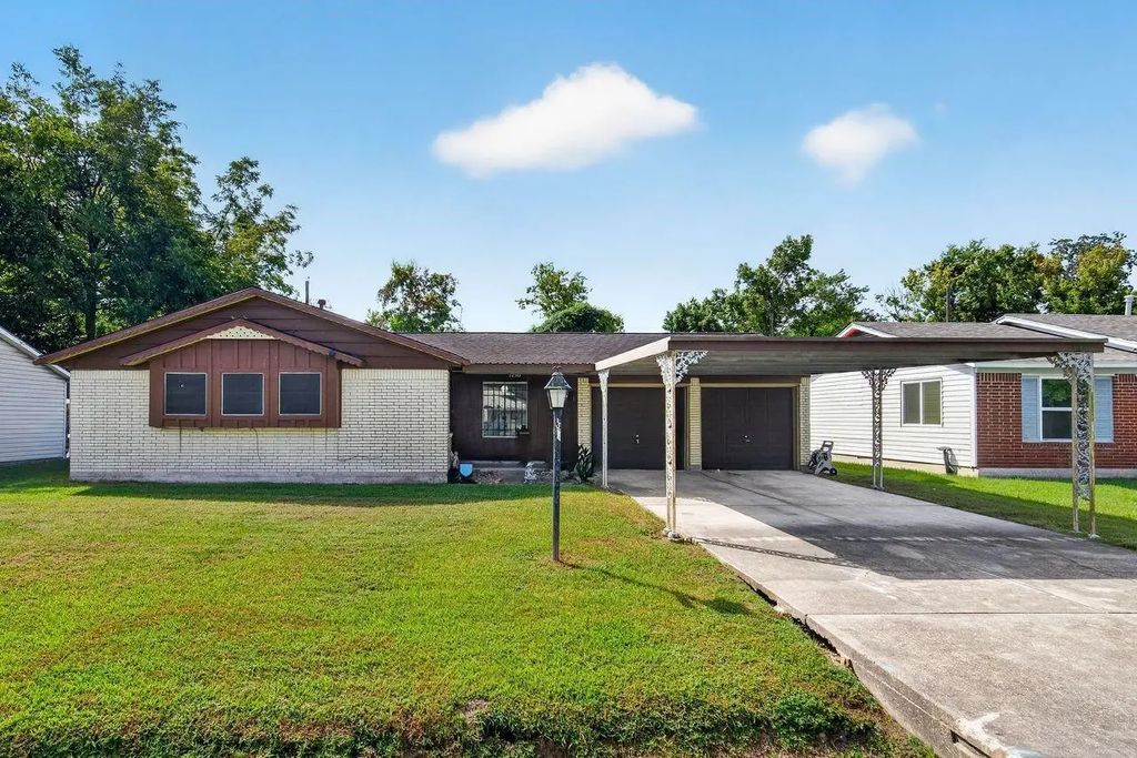 1230 Hopper Road, Houston