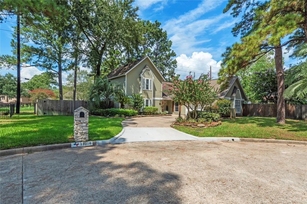13018 Lemur Lane, Cypress