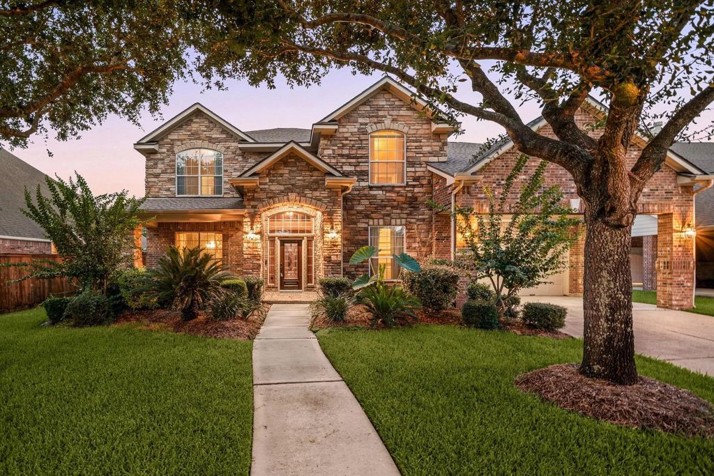 10910 Bellaforte Court, Richmond