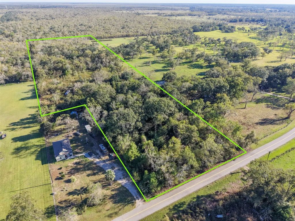 1836 County Road 318, Brazoria