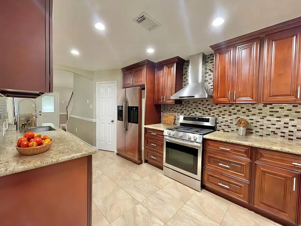 8227 Prairie Wind Lane Lane, Houston