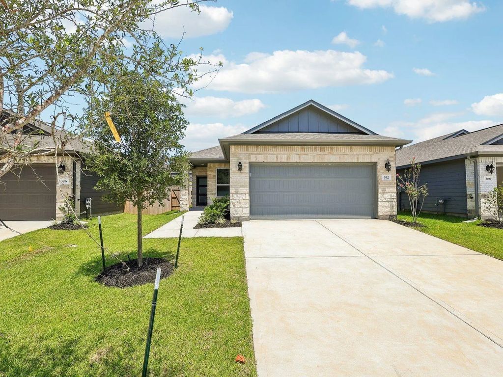 392 Sunrise Ranch Drive, Montgomery