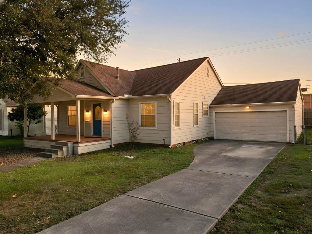 7450 Magnolia Street, Houston