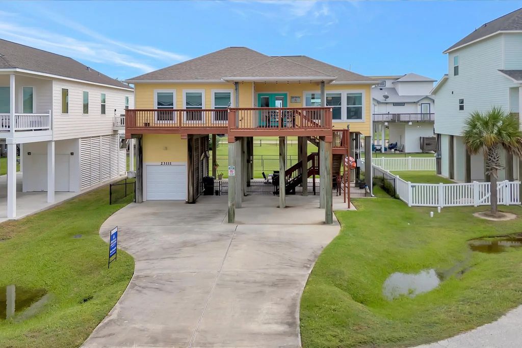 23111 Miramar Circle, Galveston