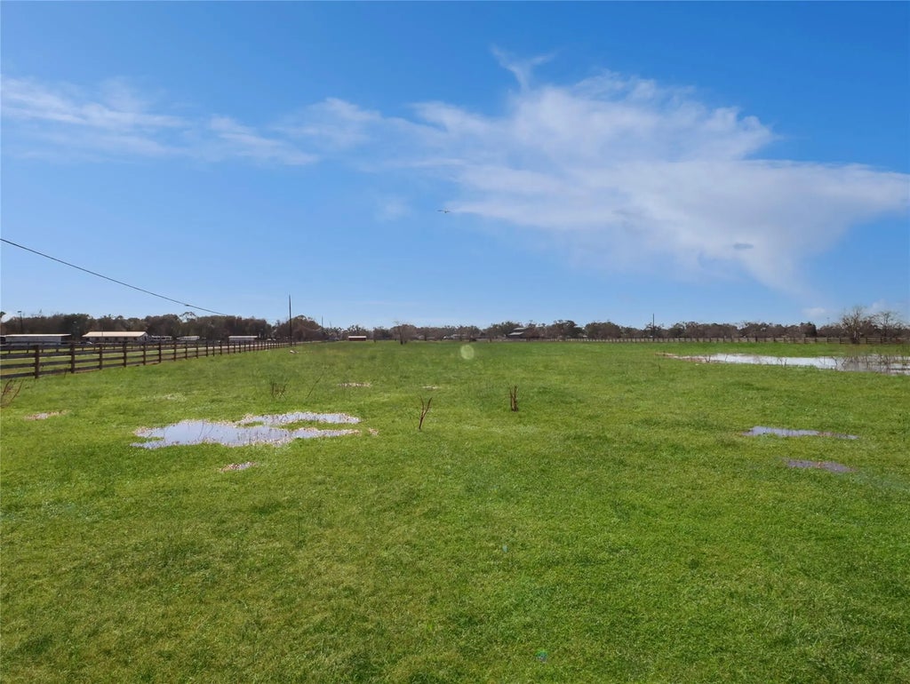 9141 Timberwood, Clute