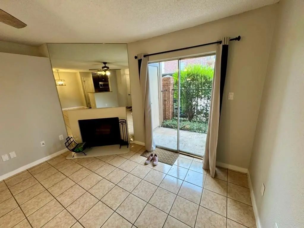2121 Hepburn Street 707, Houston