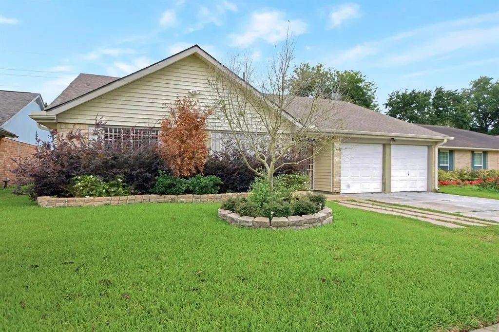 15927 Wingdale Drive, Houston