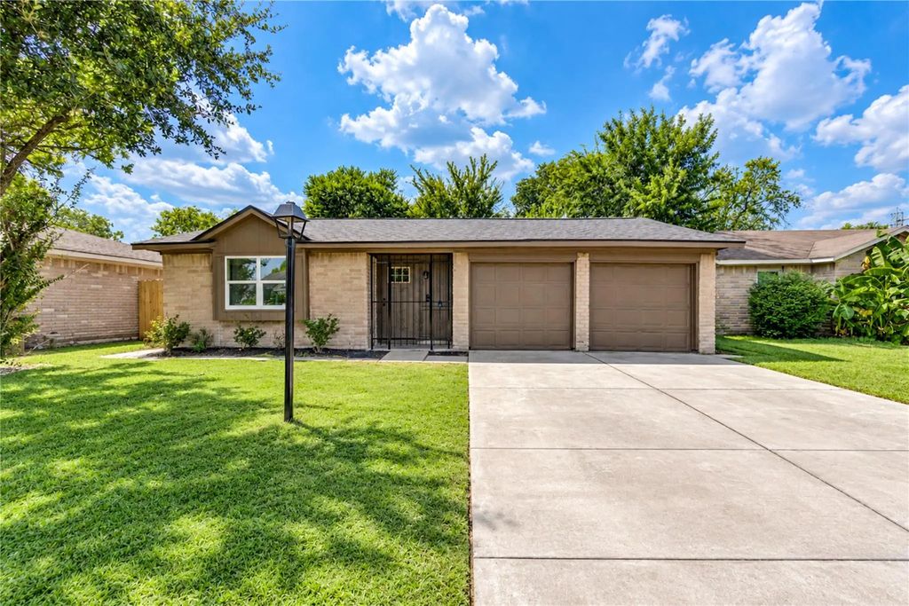 12118 Jutland Road, Houston