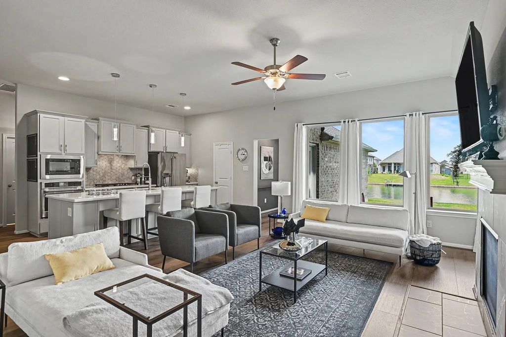 2735 Broad Reach Road, Manvel