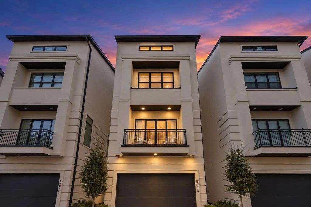 5704 Fairdale Lane B, Houston