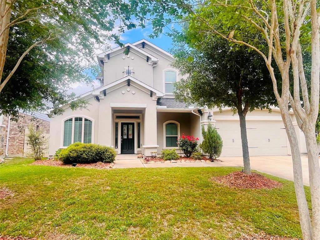 127 Round Lake Dr, Rosenberg