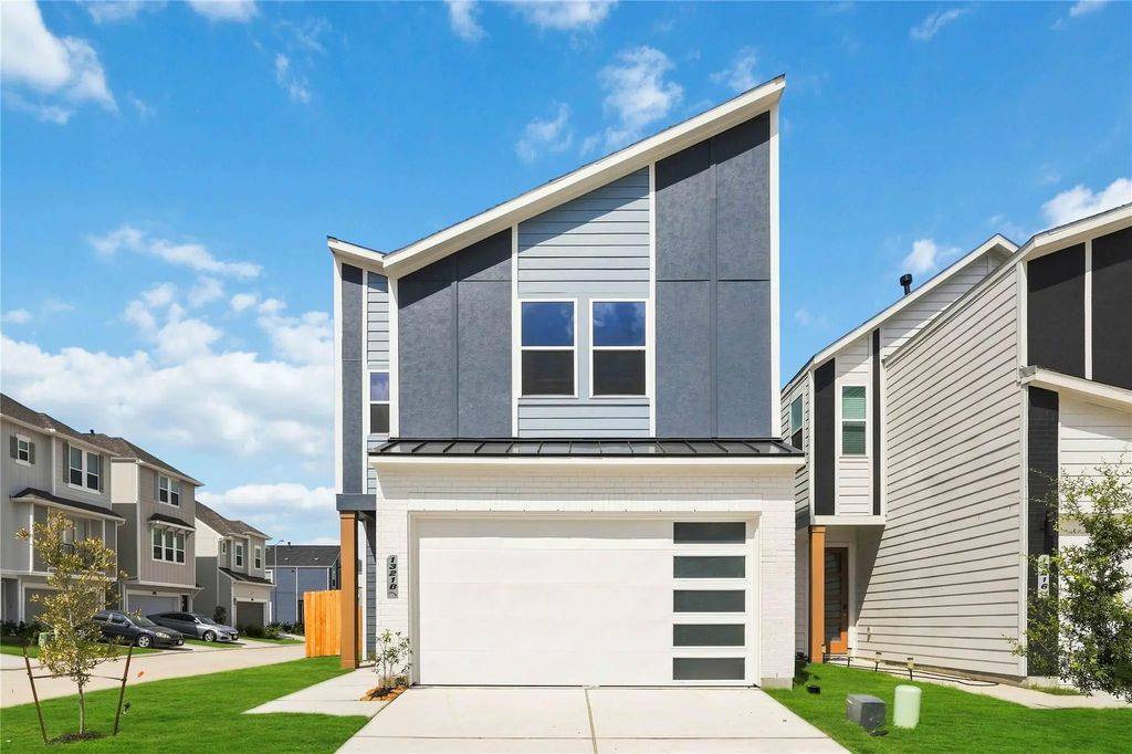 13218 Opera Drive, Houston