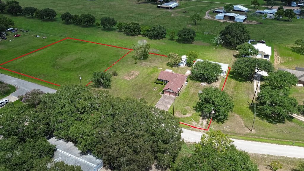 6623 Mildred Road, Needville