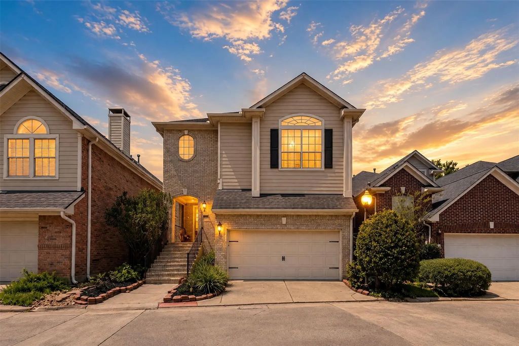 12819 Kingsbridge Lane, Houston