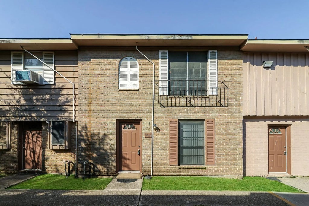 3006 Falk Court 3006, La Porte