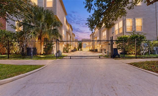 1517 Drew Street, Houston