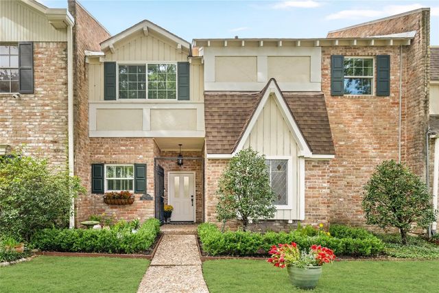 9338 Briar Forest Drive, Houston