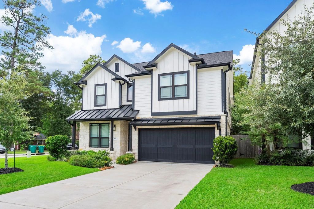15 Honeycomb Ridge Place, The Woodlands