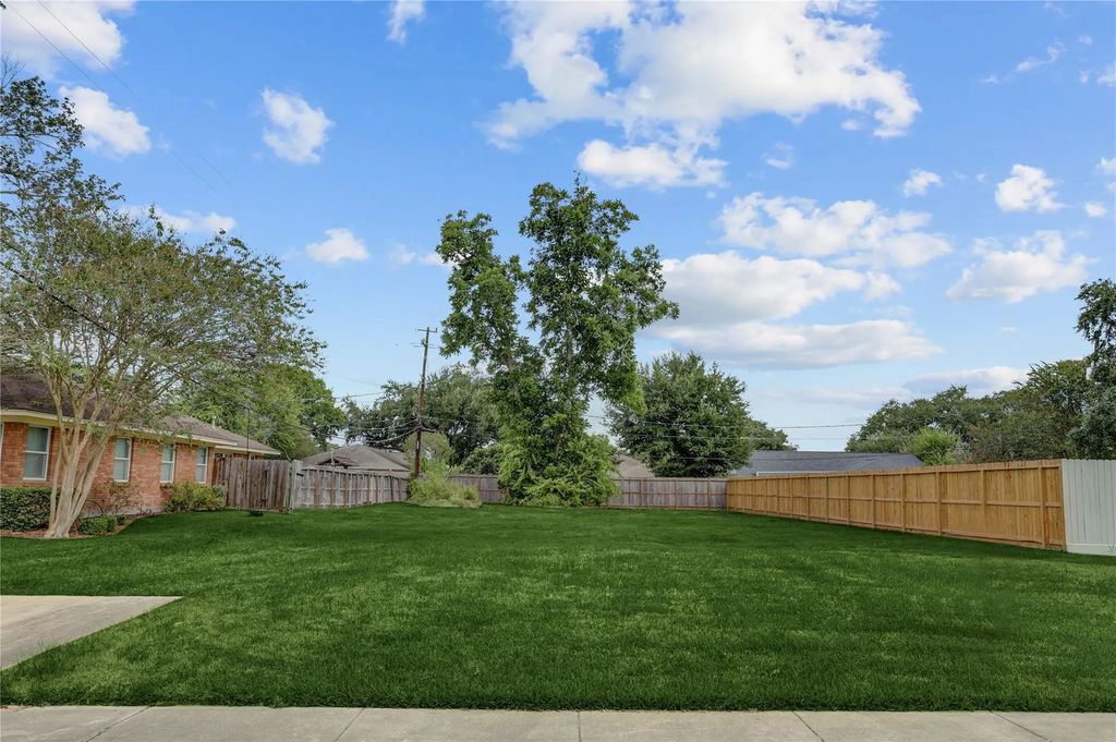 3026 Tilden Street, Houston