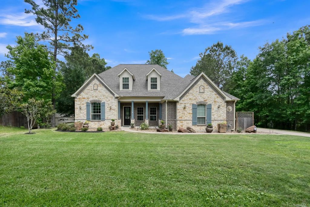 409 Ridgelake Scenic Drive, Montgomery