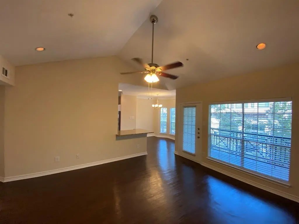 1919 Post Oak Park Drive 2210, Houston