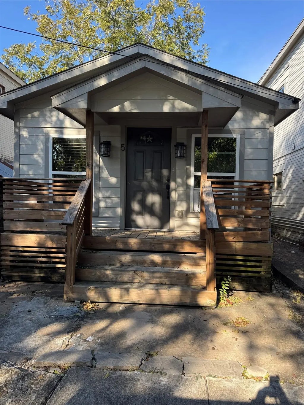 4630 Woodside St 5, Houston