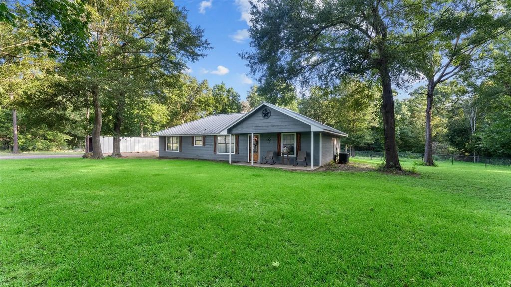23346 Henson Road, Montgomery