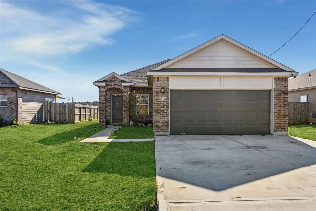 407 Road 5102 L, Cleveland