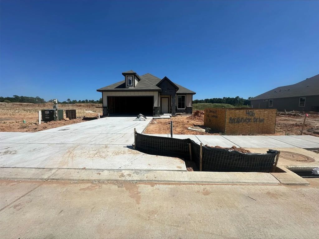 406 Rockbridge Drive, Huntsville