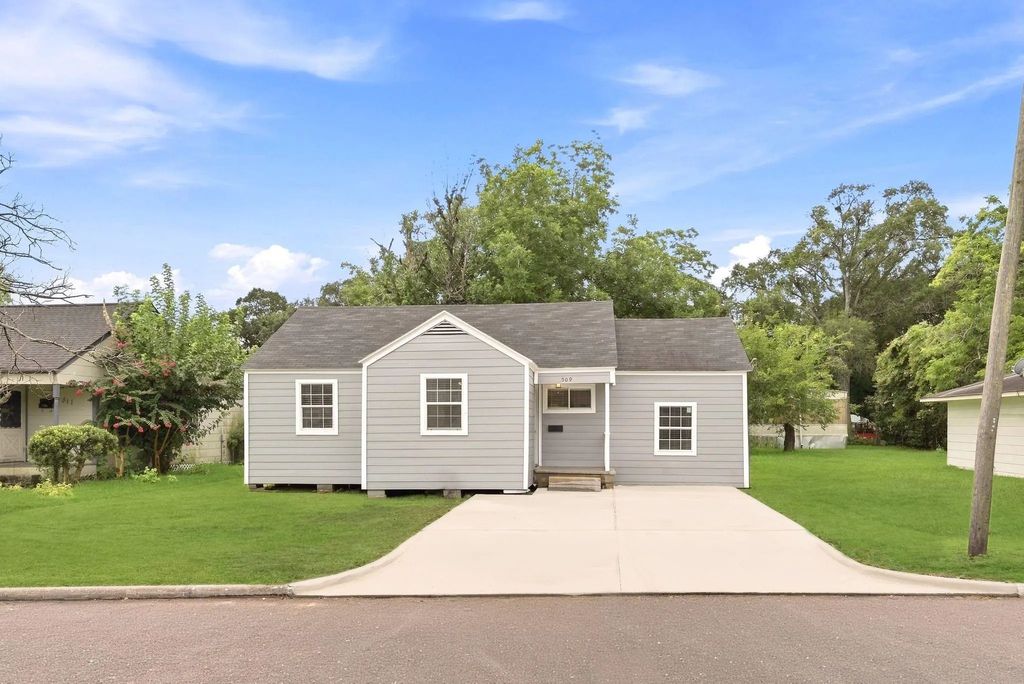 509 Ward Road, Baytown