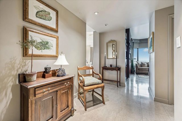2001 Holcombe Boulevard 2006, Houston
