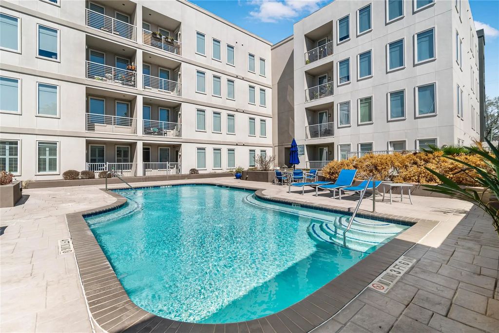 505 Jackson Hill Street 103, Houston