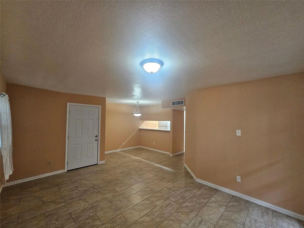 10601 South Drive 80, Houston