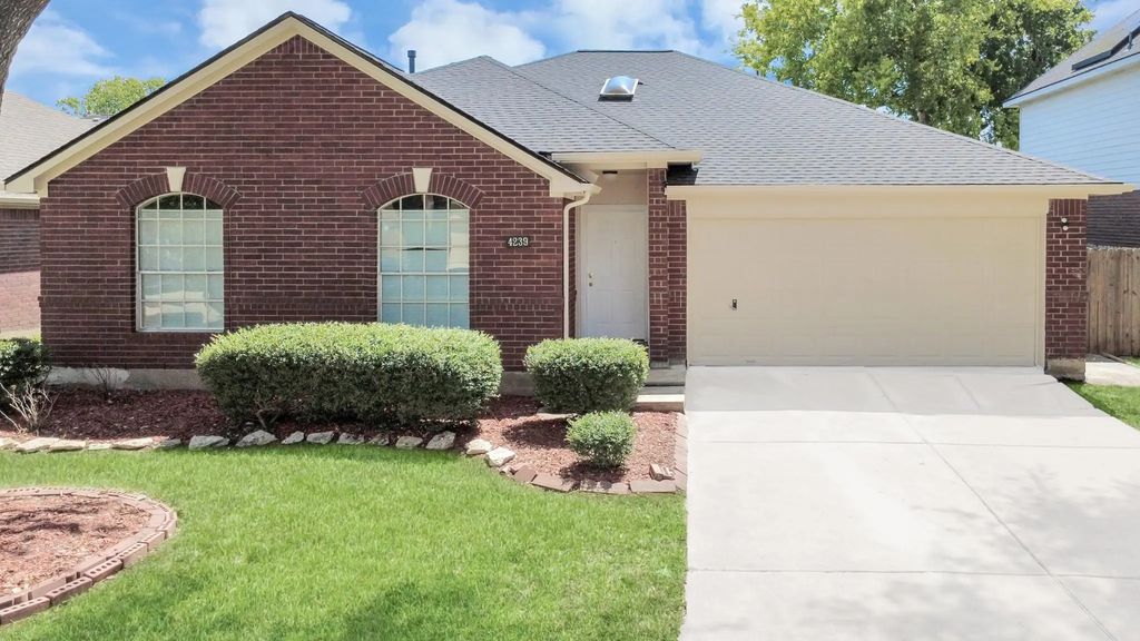 4239 Custer Creek Drive, Missouri City