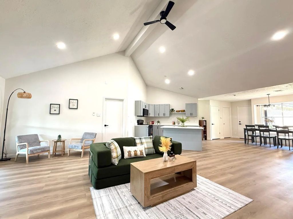 219 Shenandoah Drive, Richmond