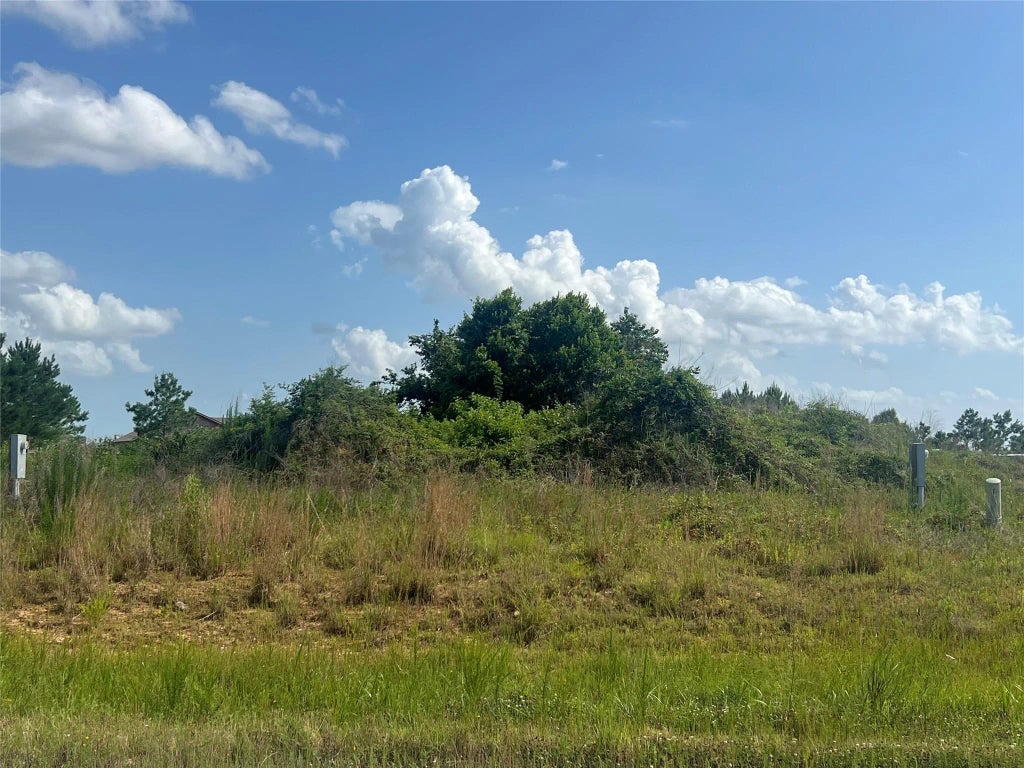 5468 Road 3550, Cleveland