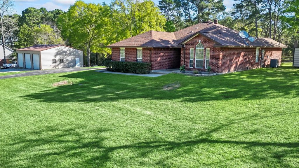 13 Westwood Drive, Huntsville